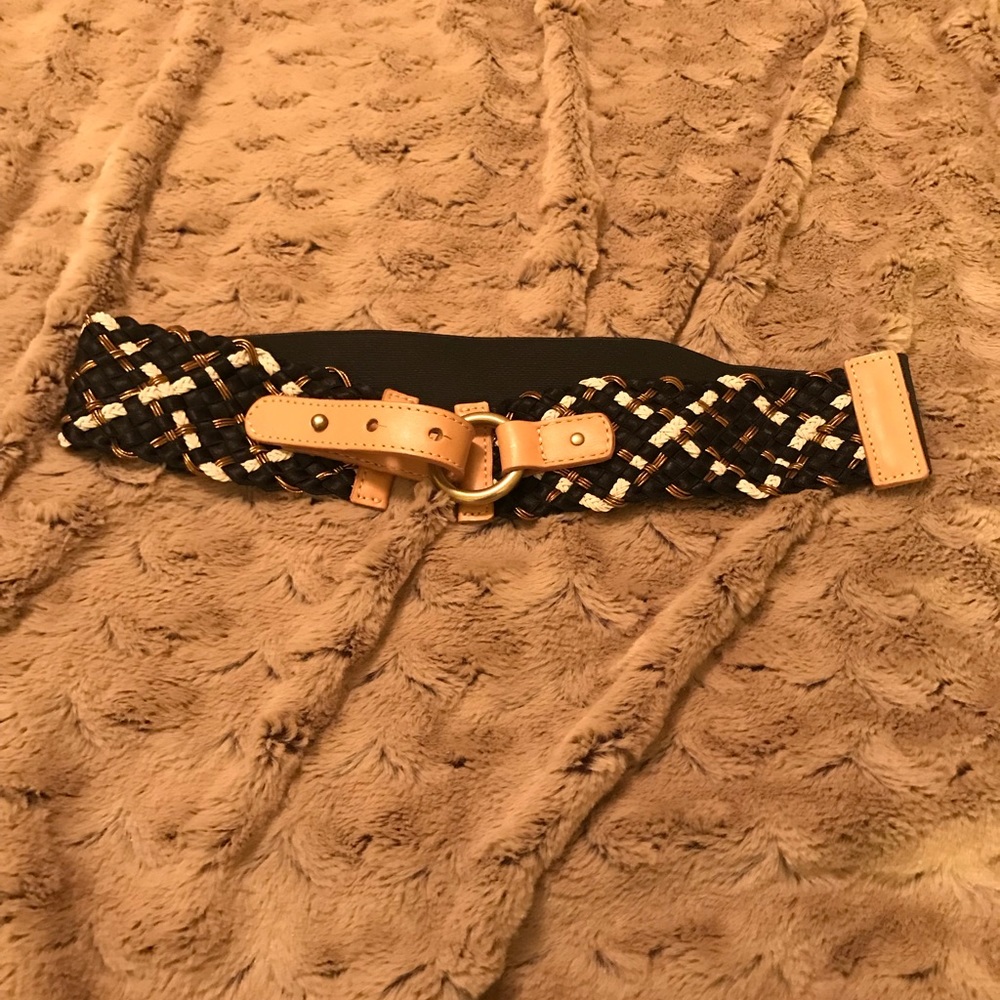 Elastic high waisted knit belt